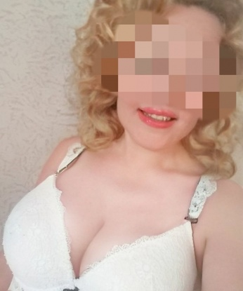 У меня широкий спектр услуг, чтобы удовлетворить все твои желания и фантазии. Уникальные техники массажа, незабываемые эротические прикосновения и невероятное чувство стиля - вот что ты получишь, встретившись со мной. У меня есть отличные отзывы от удовлетворенных клиентов, которые ценят мои навыки и мою энергию. Я с нетерпением жду встречи с тобой 🌹. Мои фото реальны - проверь сам! Живу в Москве и рада встречам с мужчинами Москвы. Елена